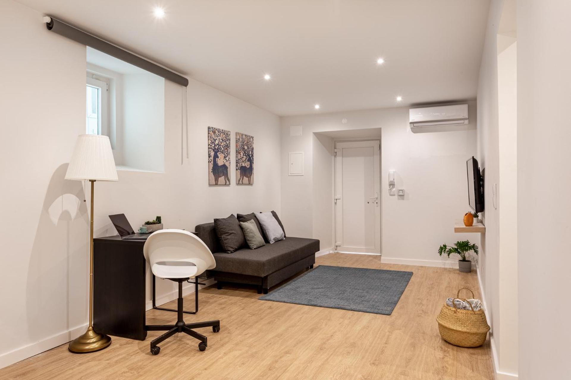 Ajuda Charm Apartment With Garden Lisbon Bagian luar foto